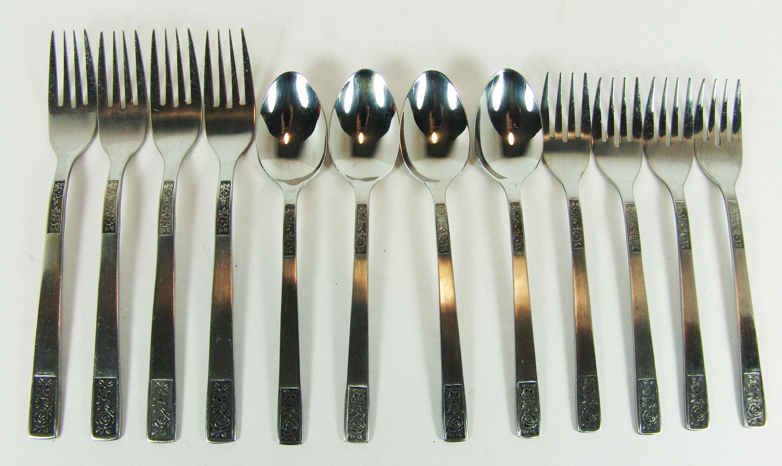 Lot of 12 Vintage Stainless Steel Korea Flatware Mid Century Retro MCM Flatware & Silverware