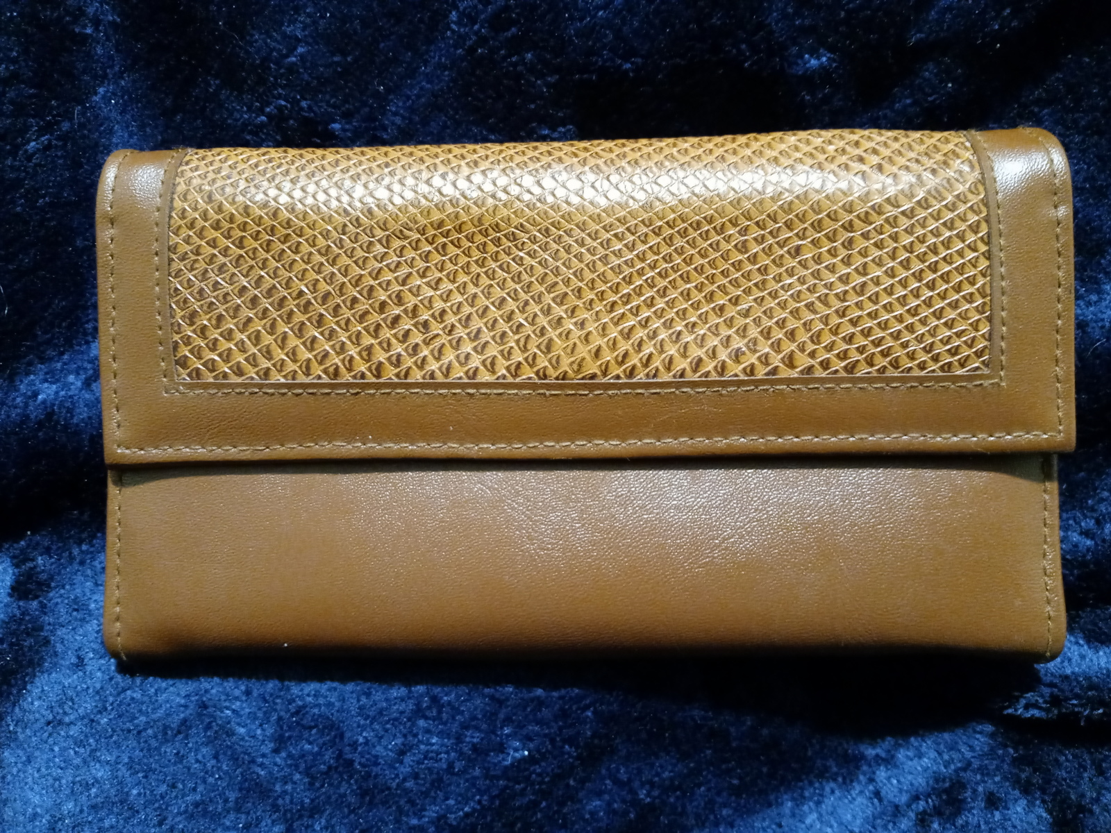 Avon vintage brown faux leather checkbook wallet 1983 made in Hong Kong ...
