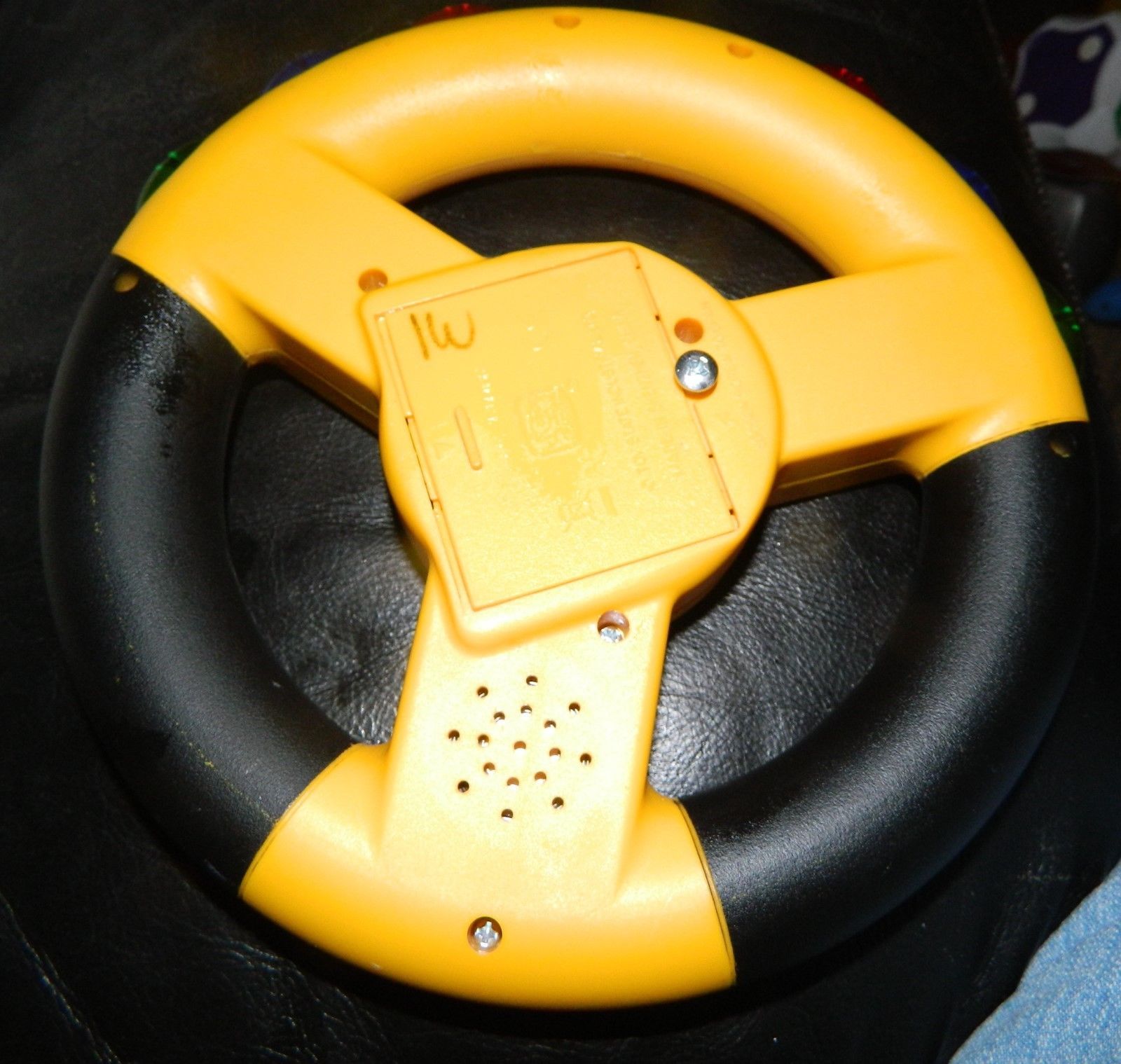 cat steering wheel toy