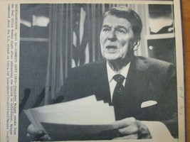 Vtg AP Glossy Press Photo 1986 President Reagan Comments About Libya - $16.40