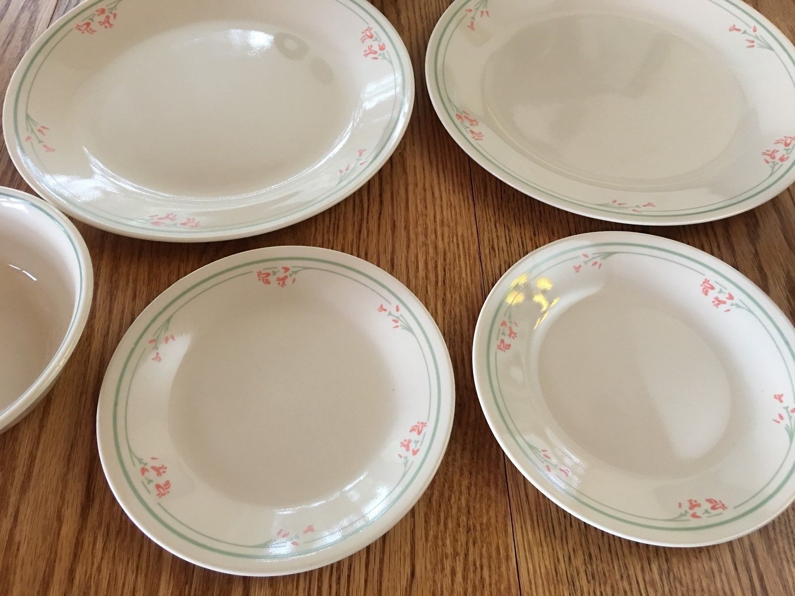 CORELLE GREEN TRIM FLOWERS DINNERWARE CHOICESDINNER & DESSERT PLATES