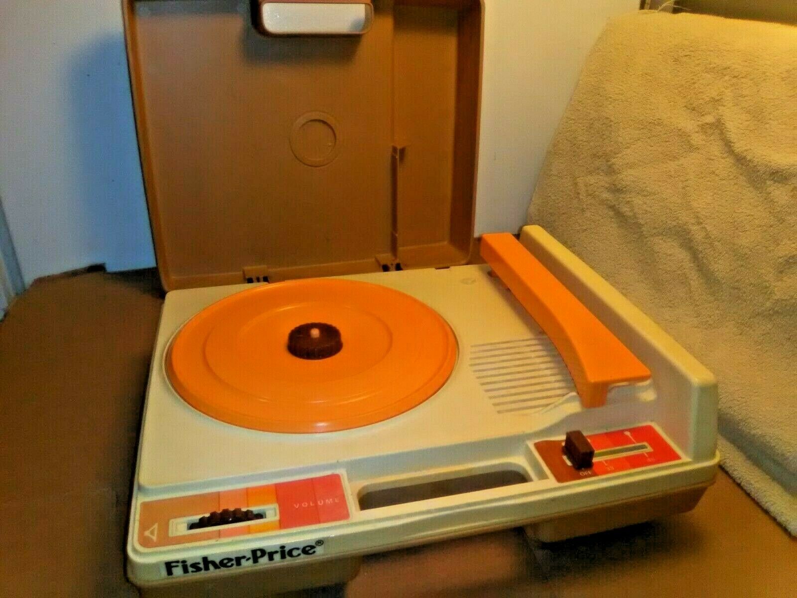 fisher price 825 record player