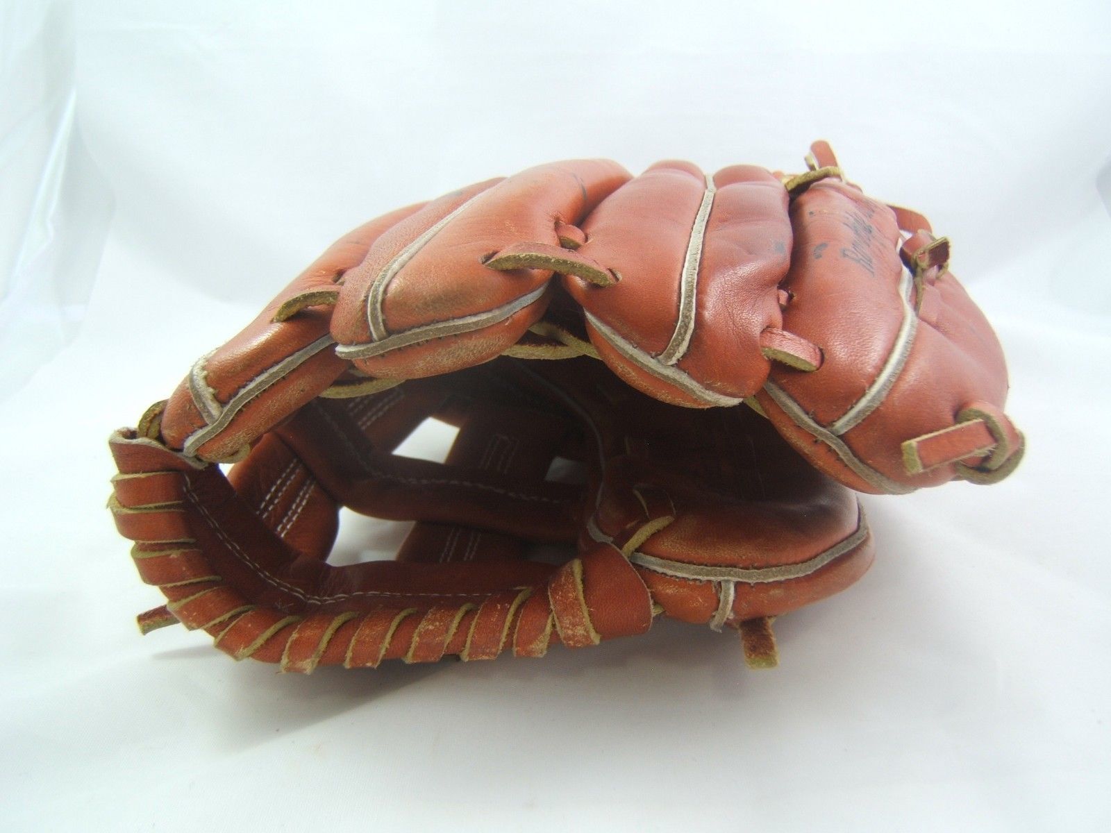 Vintage Brown RHT Cooper Diamond Deluxe 8030760 Baseball Glove