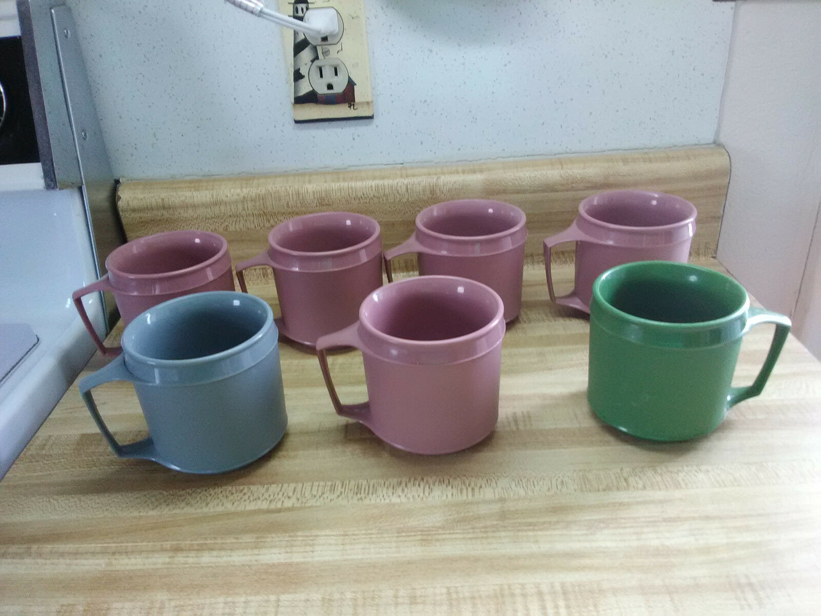 Disney Art of Jasmine Aladdin Ceramic Mug Set of 2 Coffee Mugs NIB 