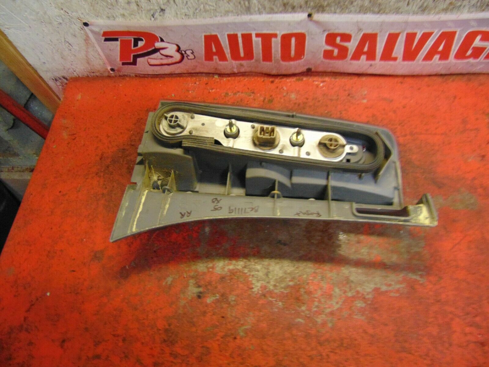 06 04 05 Scion XB oem passenger side right brake tail light lamp