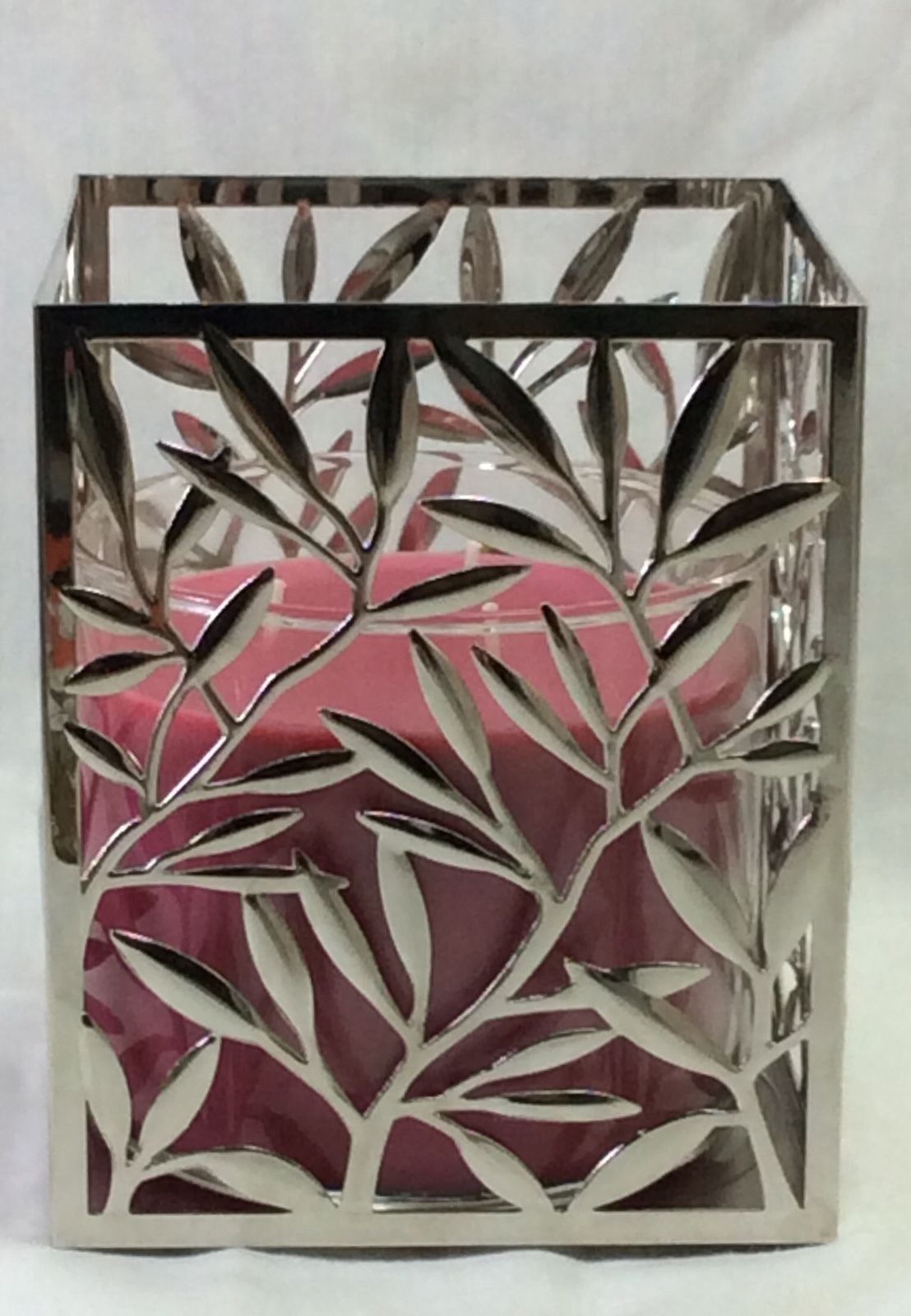 Bath & Body Works Silver LAVENDER MEADOW GRASS 1.3 oz Mini Candle Holder Sleeve 