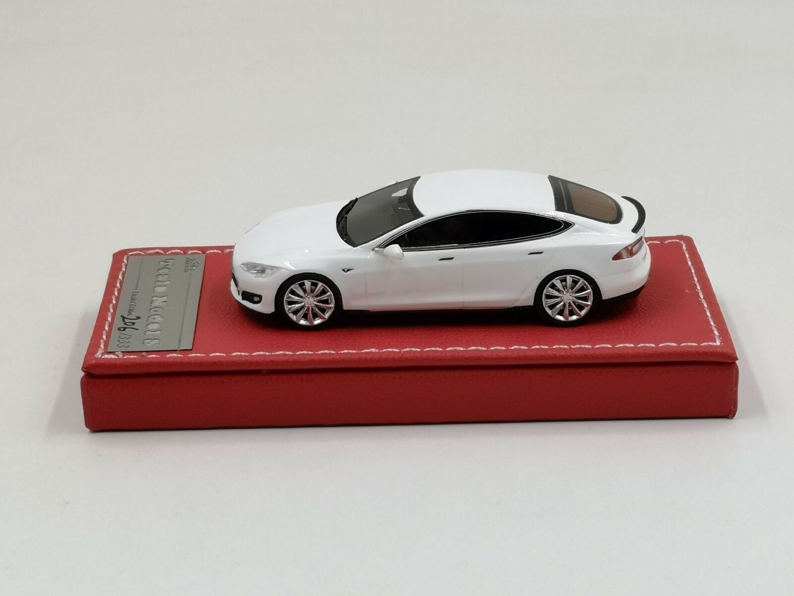 1/43 Resin simulation car model TESLA MODEL S (limited edition 333PCS ...