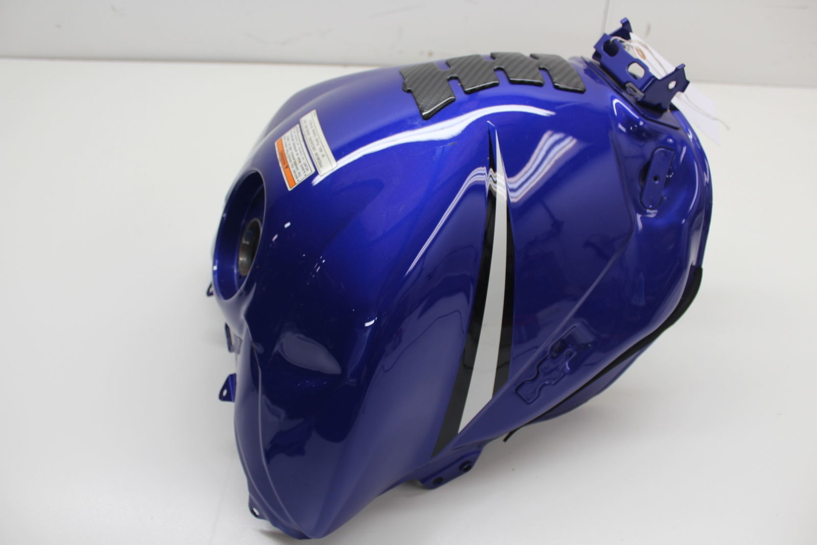 040506 Yamaha YZF R1 GAS TANK FUEL CELL PETROL RESERVOIR Gas Tanks