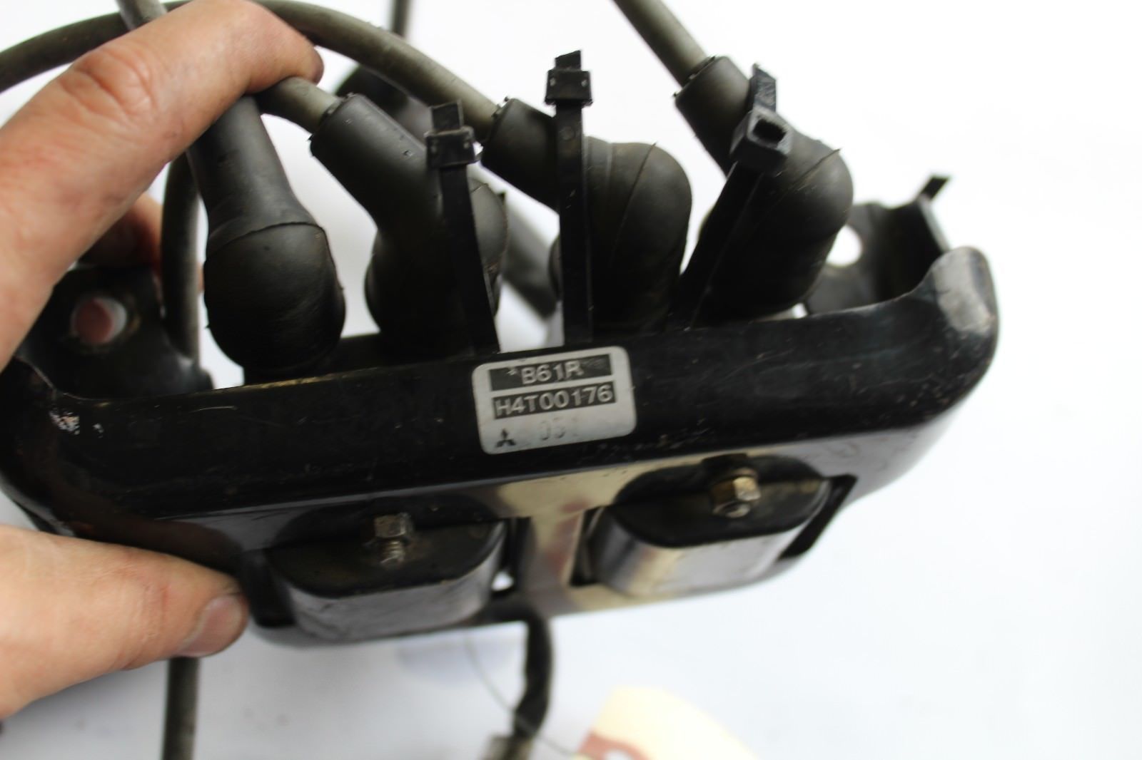 19901993 MAZDA MX5 NA MIATA IGNITION COIL PACK & CABLES 1.6L M1552