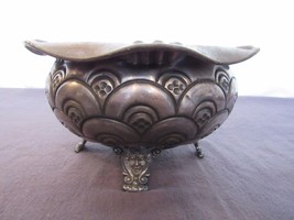 Vintage Antique Victorian Four Footed Small Bowl 8" Silver ? - $123.87