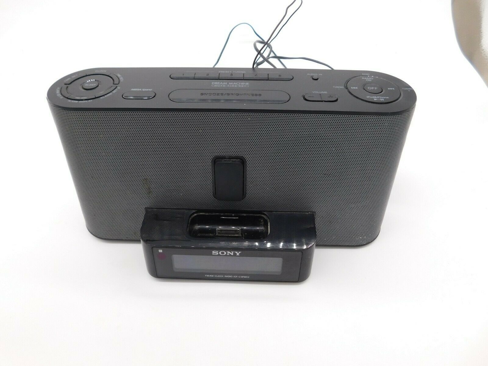 Sony ICFC1iPMK2 Speaker System Clock Radio with iPod Dock Black/Gray