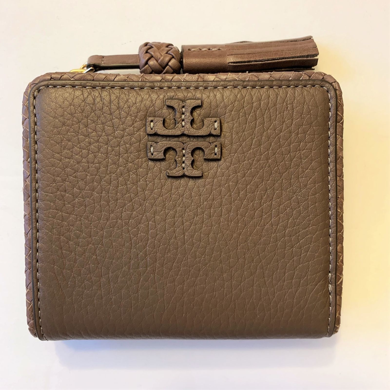 TORY BURCH Taylor Mini Wallet ~ Leather Tassel Bifold Silver Maple ...
