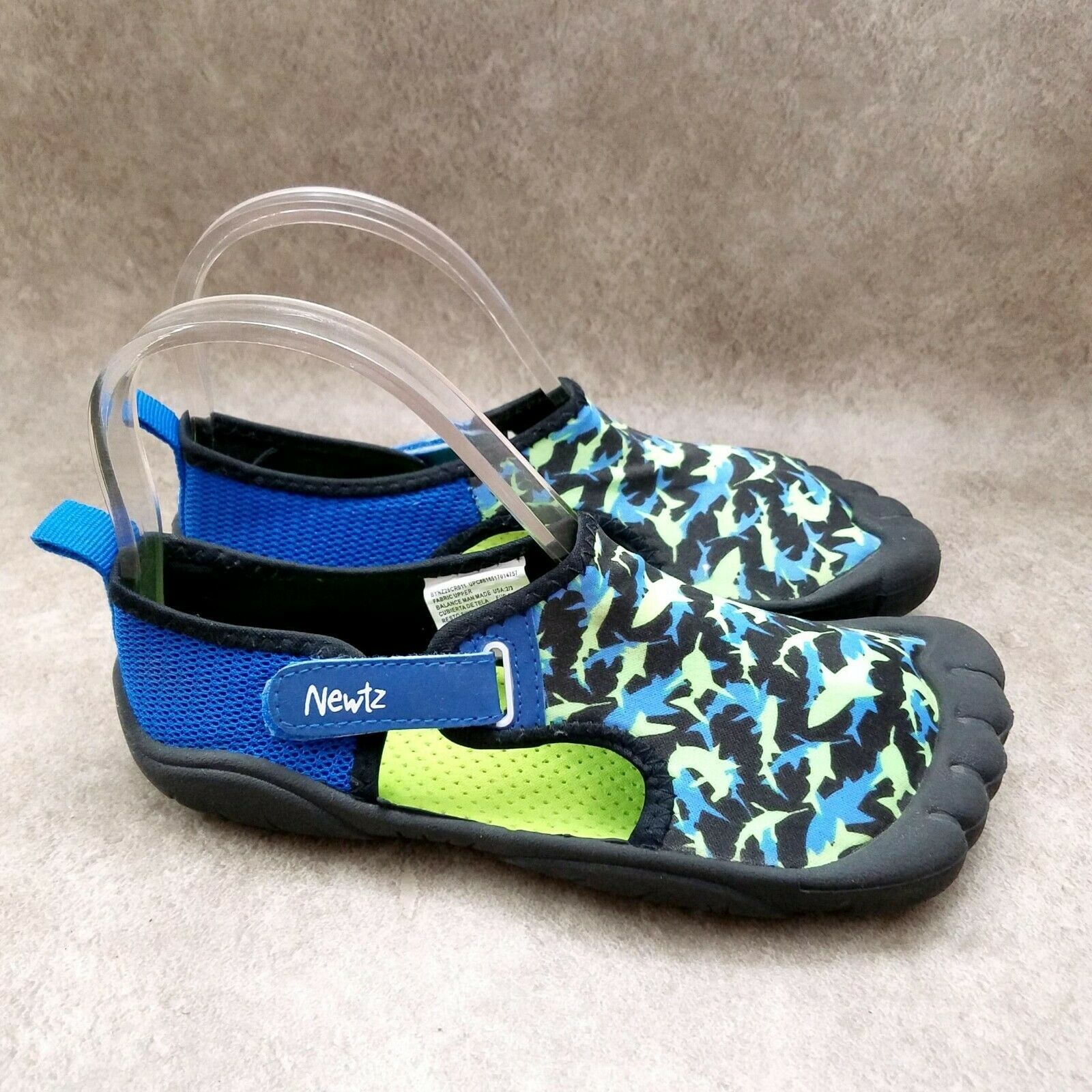KIDS NEWTZ WATER SHOES ~ SIZES 11-12 13-1 & 6 ~ ALL DAY COMFORT ~ Free shipping 