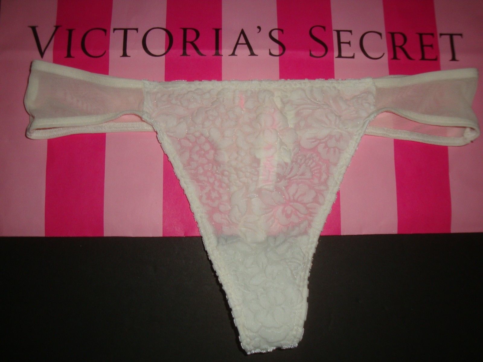 victoria secret velvet thong