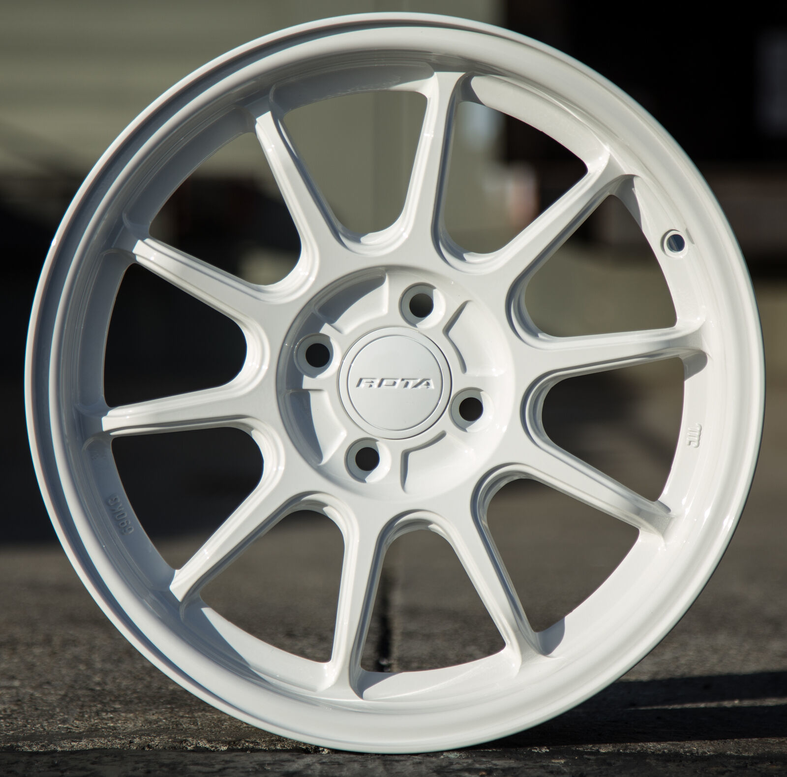 One 16x7 Rota F500 4x100 40 White Wheels Rims - Wheels