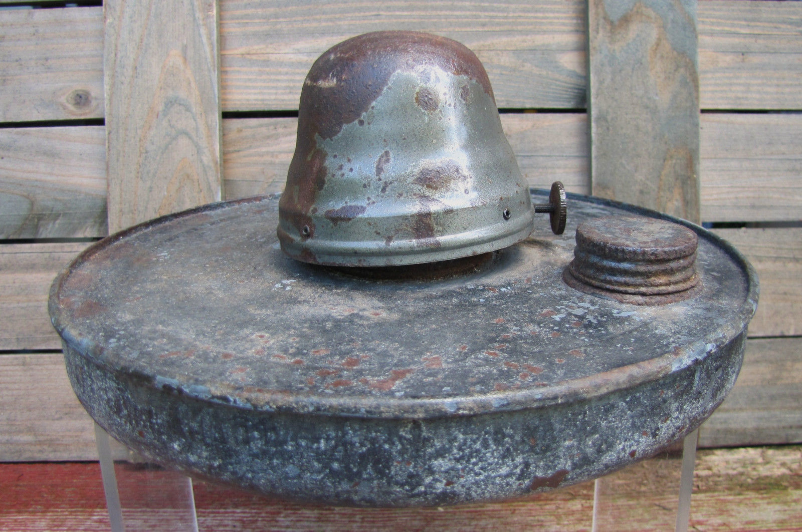 VINTAGE COLLECTIBLE RUSTIC KEROSENE CHICKEN BROODER HEATER UNIQUE ...