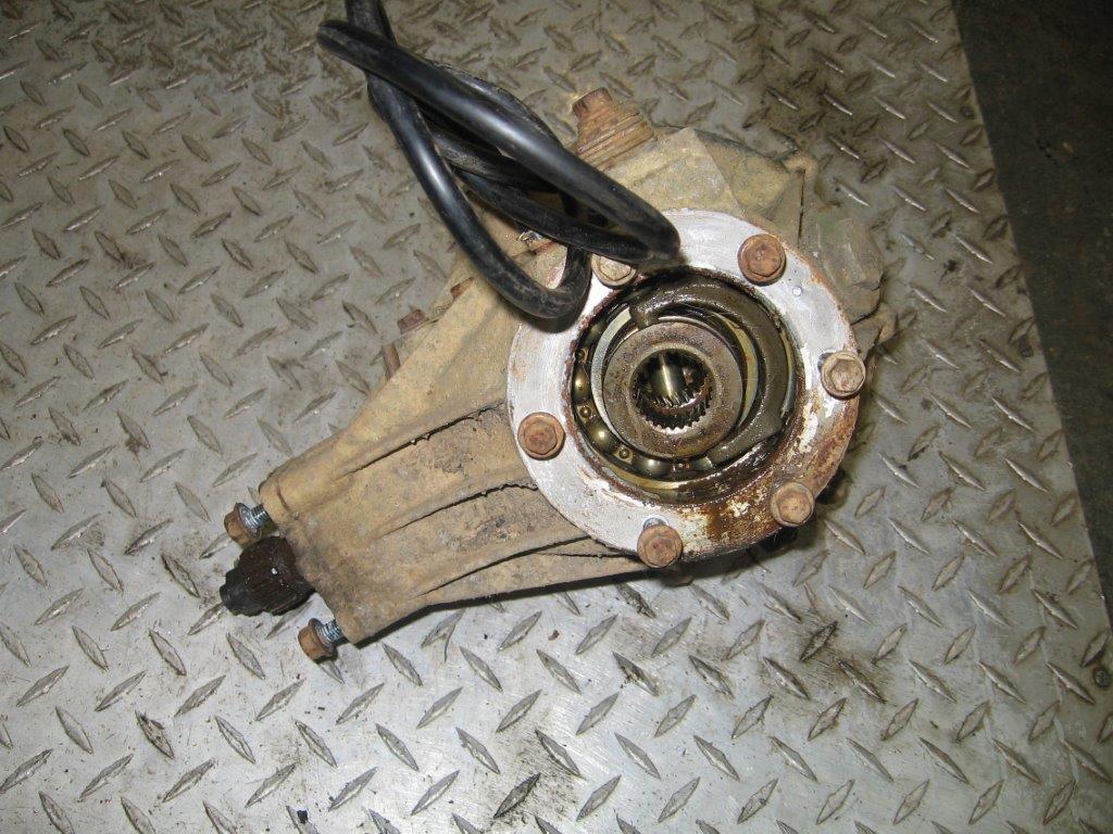 KAWASAKI 1994 BAYOU 300 2X4 REAR DIFFERENTIAL (M1) P32353236M PART