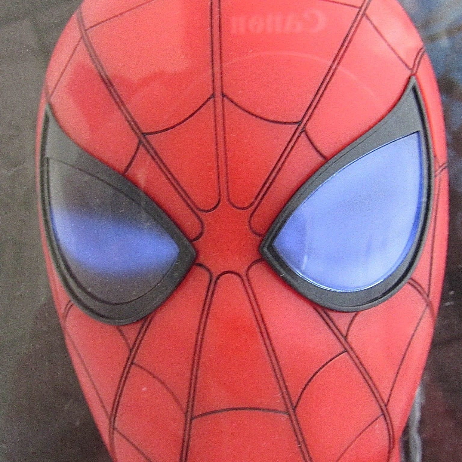 Marvel SpiderMan LightUp Eyes Bluetooth Speaker iHome Wireless Animated Eye Audio Docks