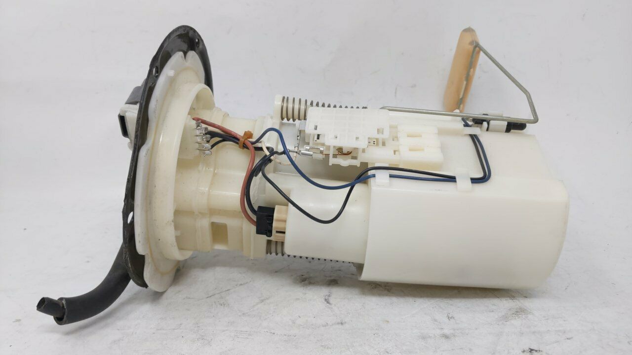 20052007 Infiniti G35 Electrical Gas Fuel Pump Assembly 49285 Fuel Pumps