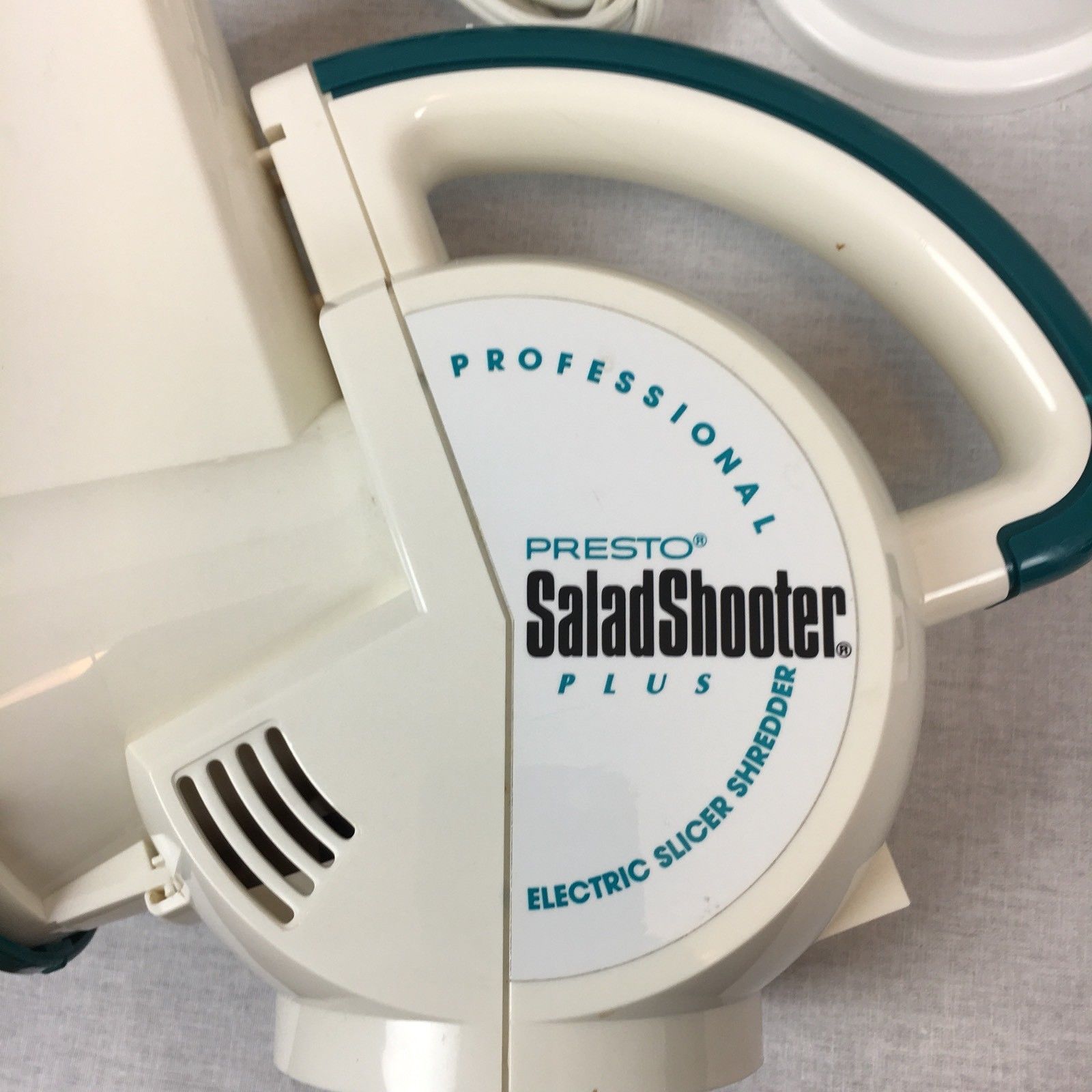 Presto Professional Salad Shooter Plus Electric Slicer Shredder 02972