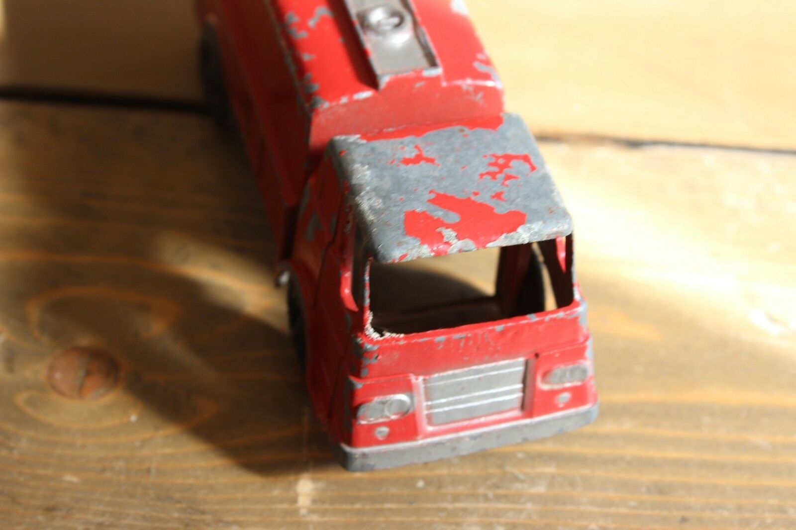 vintage tootsietoy fire truck