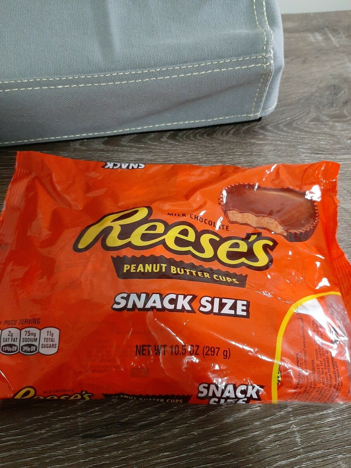 Reese's Peanut Butter Cups Snack Size 10.5 oz Bag - 1PACK - Food & Beverages