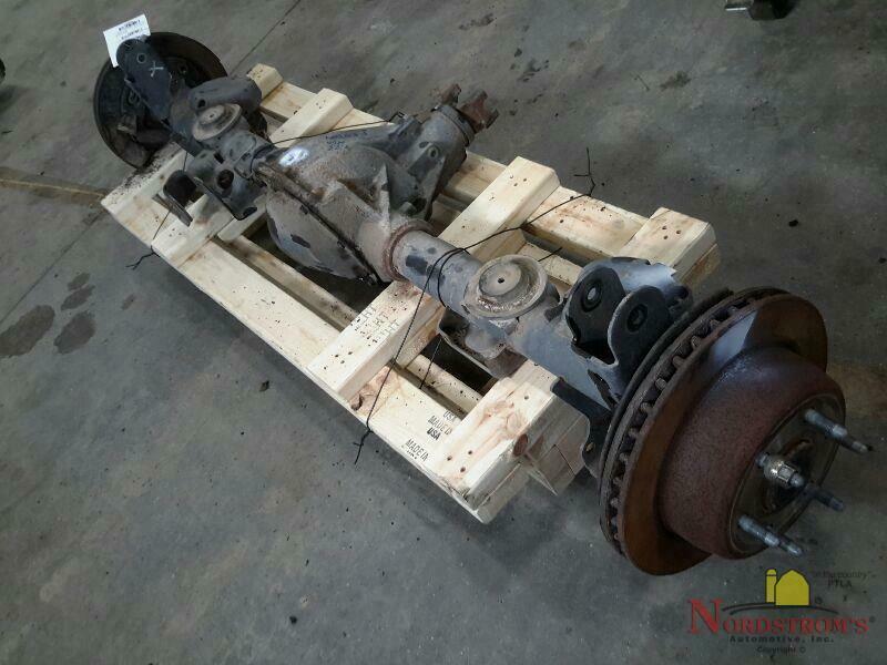 2004 Chevy Tahoe REAR AXLE ASSEMBLY 3.73 RATIO OPEN - Differentials & Parts