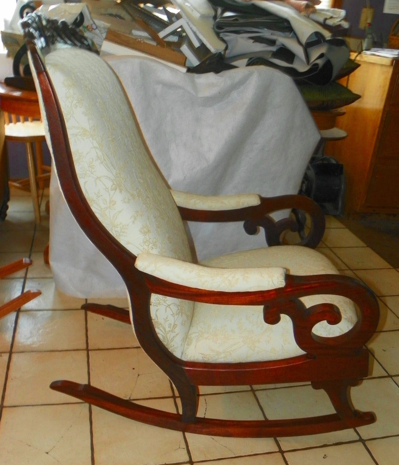 Walnut Carved Lincoln Rocker / Rocking Chair Post1950
