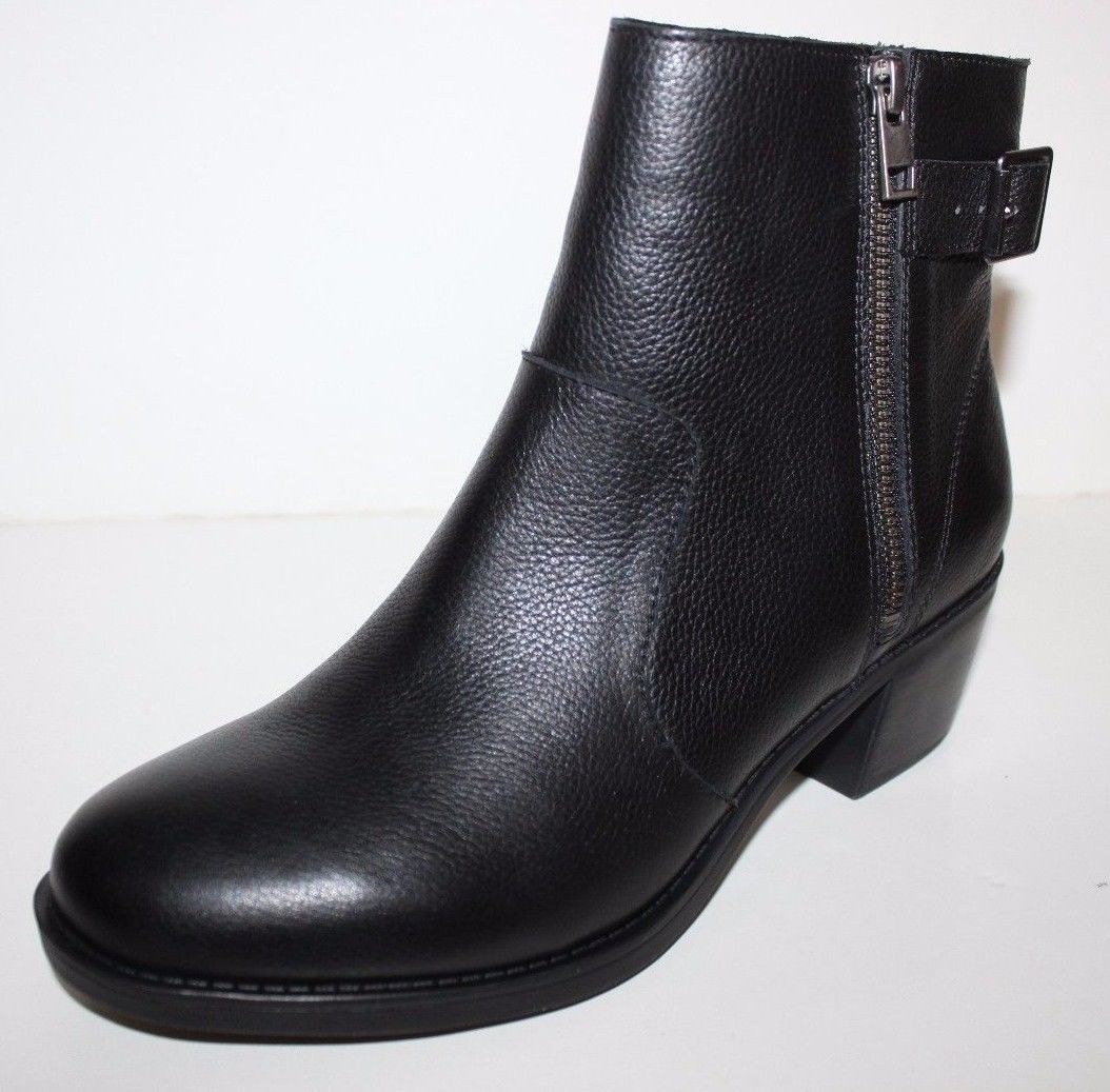 bass ankle boots