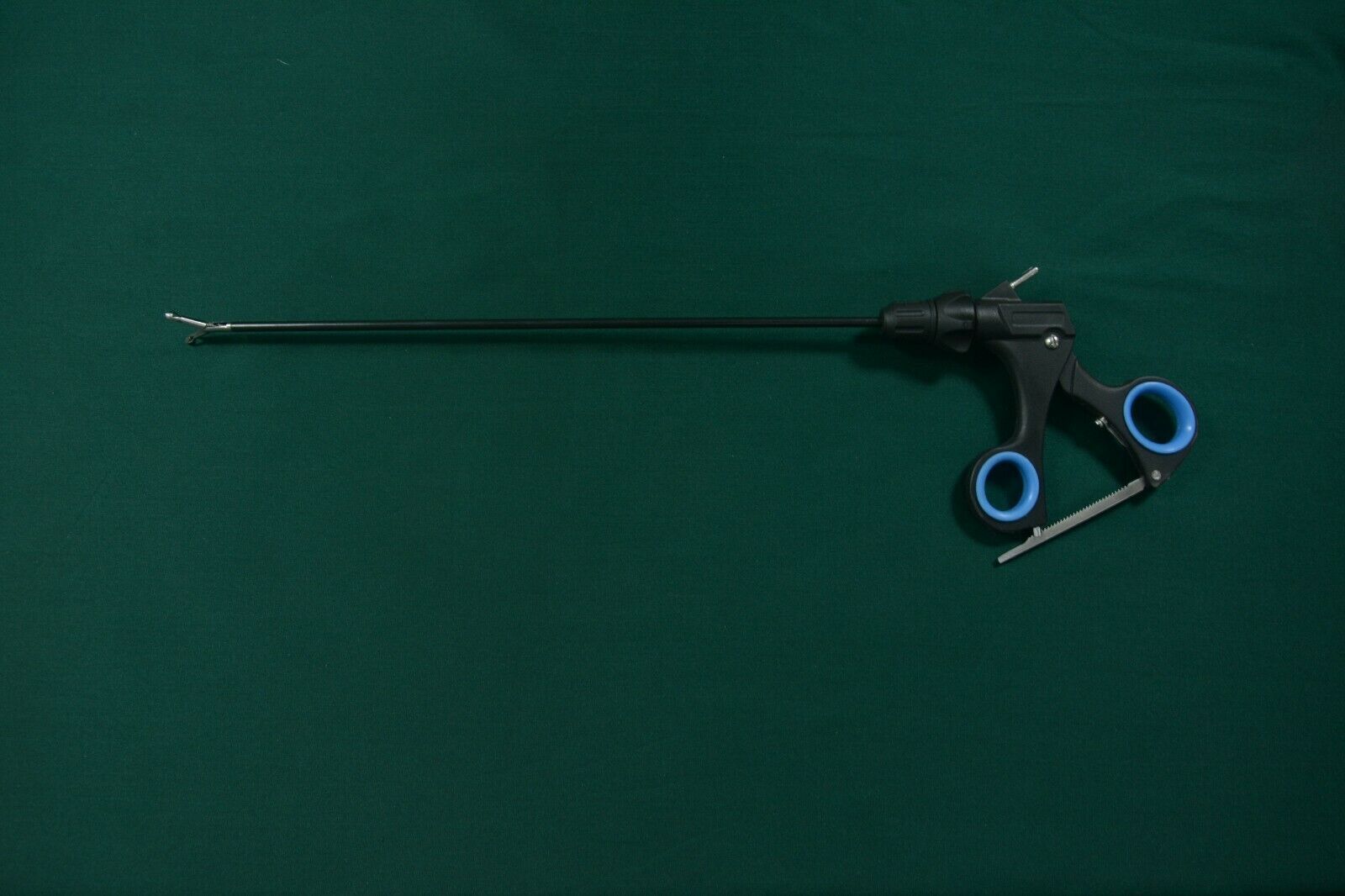 Laparoscopic Babcock Clamp With Insulated Shaft Surgical Instruments 5