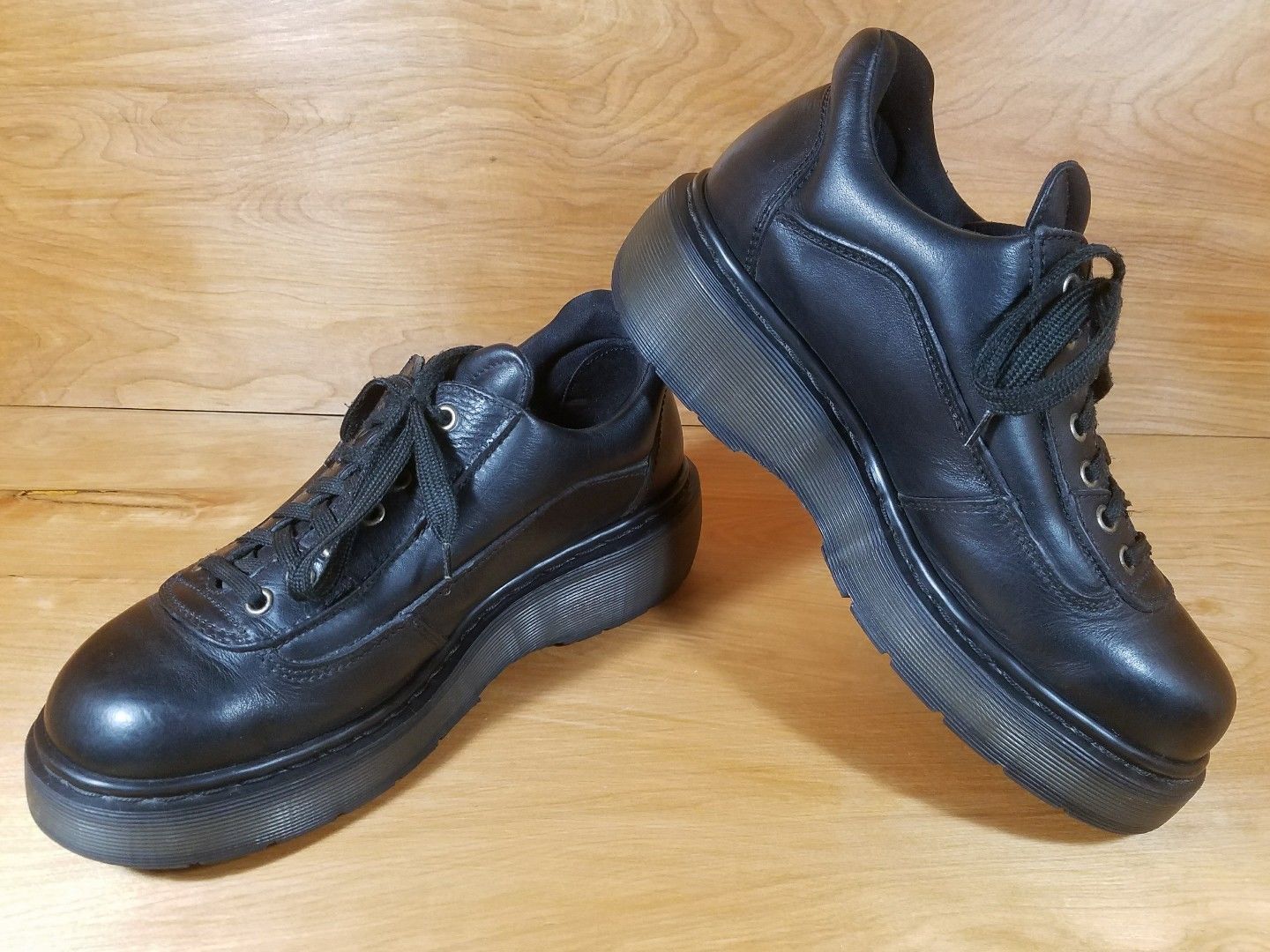 DM's Dr. Marten Airware Men's Size 8 Shoe Black Leather RARE #8591 ...