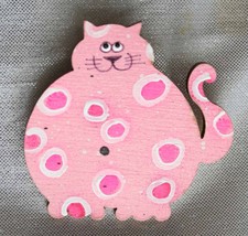 Hand-painted Wood Spotted  Pink Cat Brooch 1980s vintage - $12.30