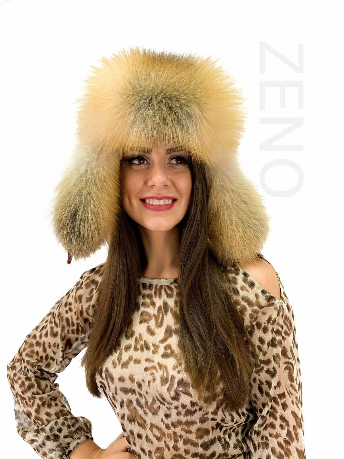Accessoires Hoeden & petten Wintermutsen Bontmutsen Golden Island Fox Fur Hat Top Saga Furs Natuurlijke Kleuren Fox Fur Full Hat 