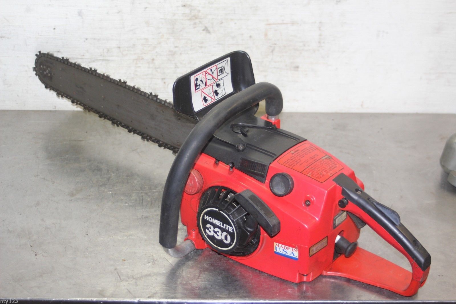 HOMELITE 330 ELECTRONIC IGNITION GAS CHAINSAW Chainsaws