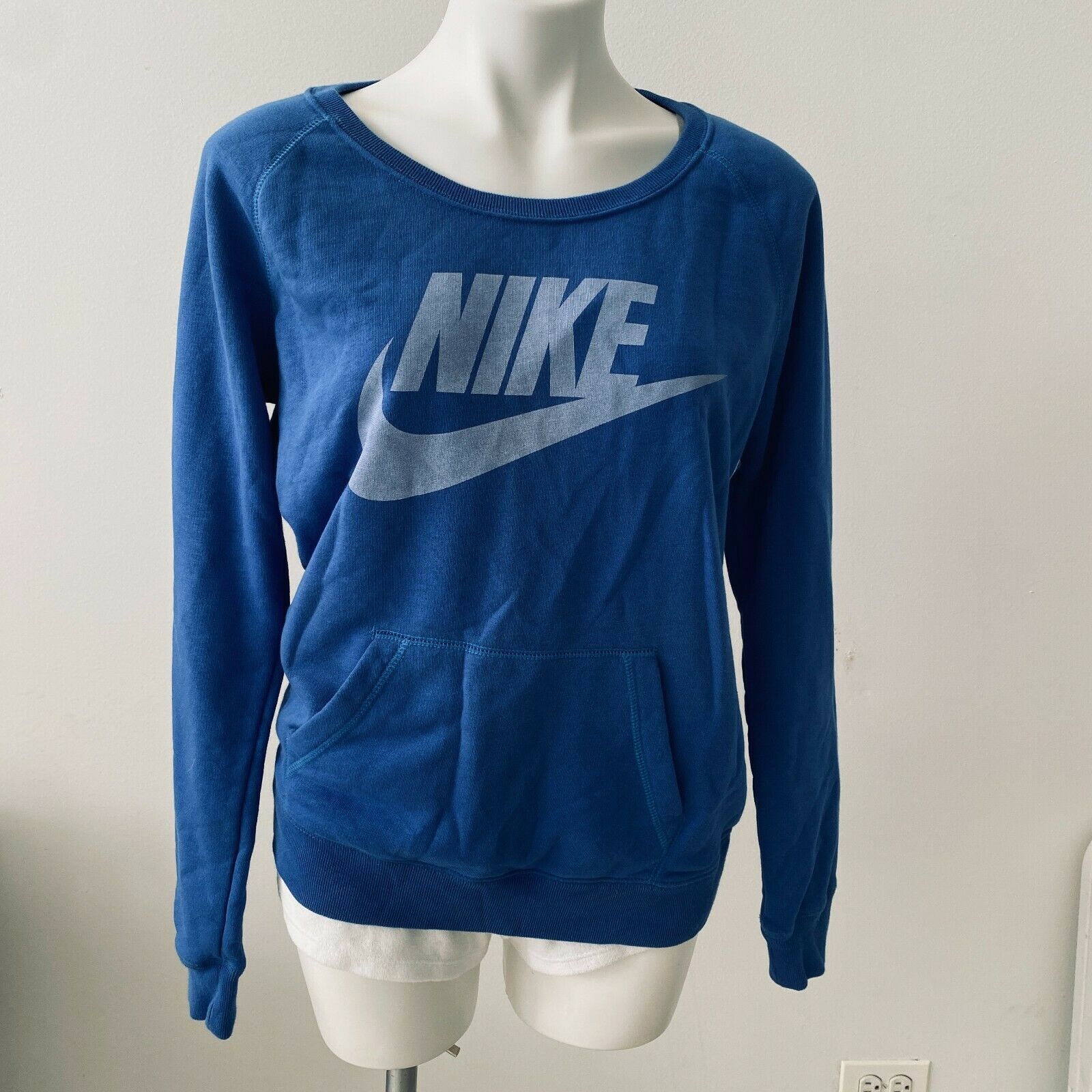 nike sweatshirt womens blue