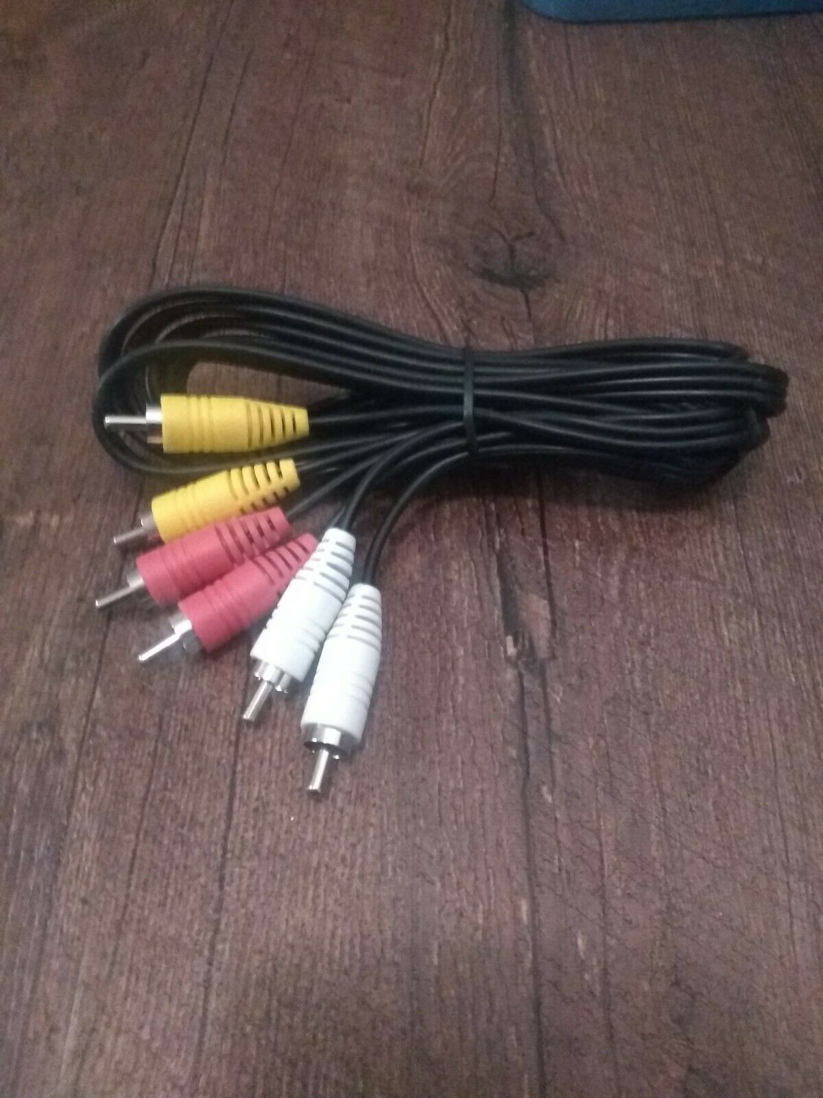 Audio Video Connecting Cable Red Yellow White 6Ft New Video Cables & Interconnects