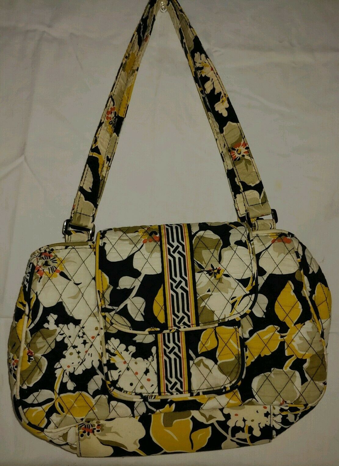 vera bradley edie satchel