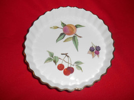 7 3/4" Porcelain Quiche Dish,Royal Worcester, Evesham Gold Pattern - $4.99