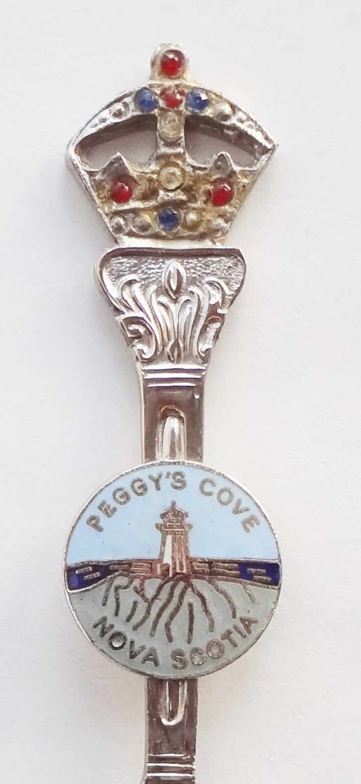 Collector Souvenir Spoon Canada Nova Scotia Peggys Cove Jeweled Crown