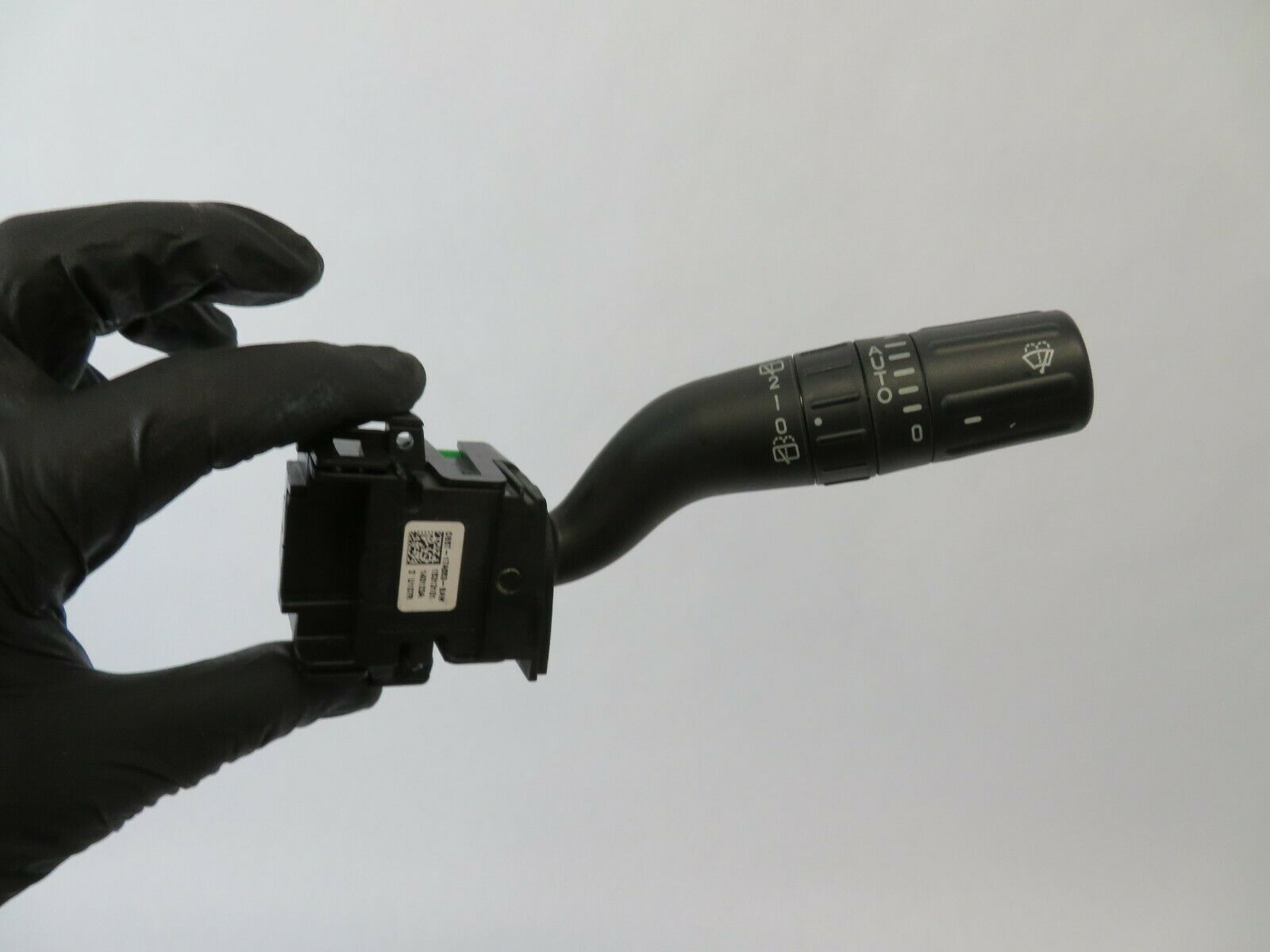 8074M LINCOLN MKX 11 12 13 2013 OEM WINDSHIELD WIPER SET ON OFF COLUMN