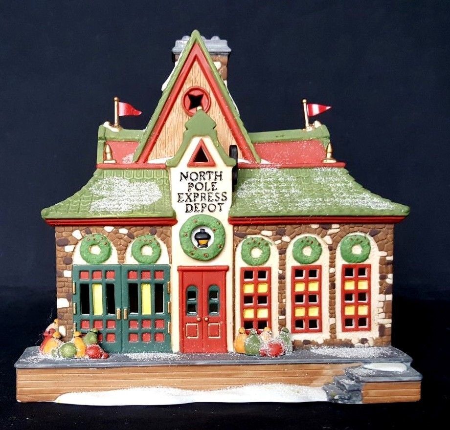 Dept. 56, North Pole Series: North Pole Express Depot Item# 56278 ...