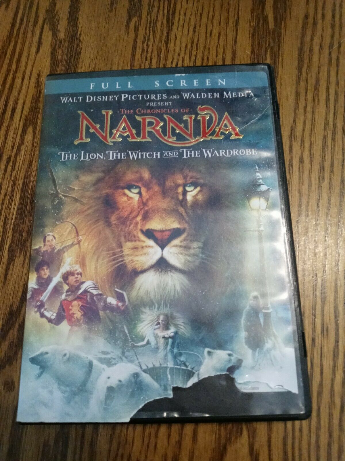 The Chronicles of Narnia - The Lion, the Witch and the Wardrobe DVD ...