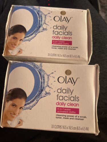 2 Olay Daily Facial Daily Clean 4 In 1 Activated Cloths 33 In Each Pack