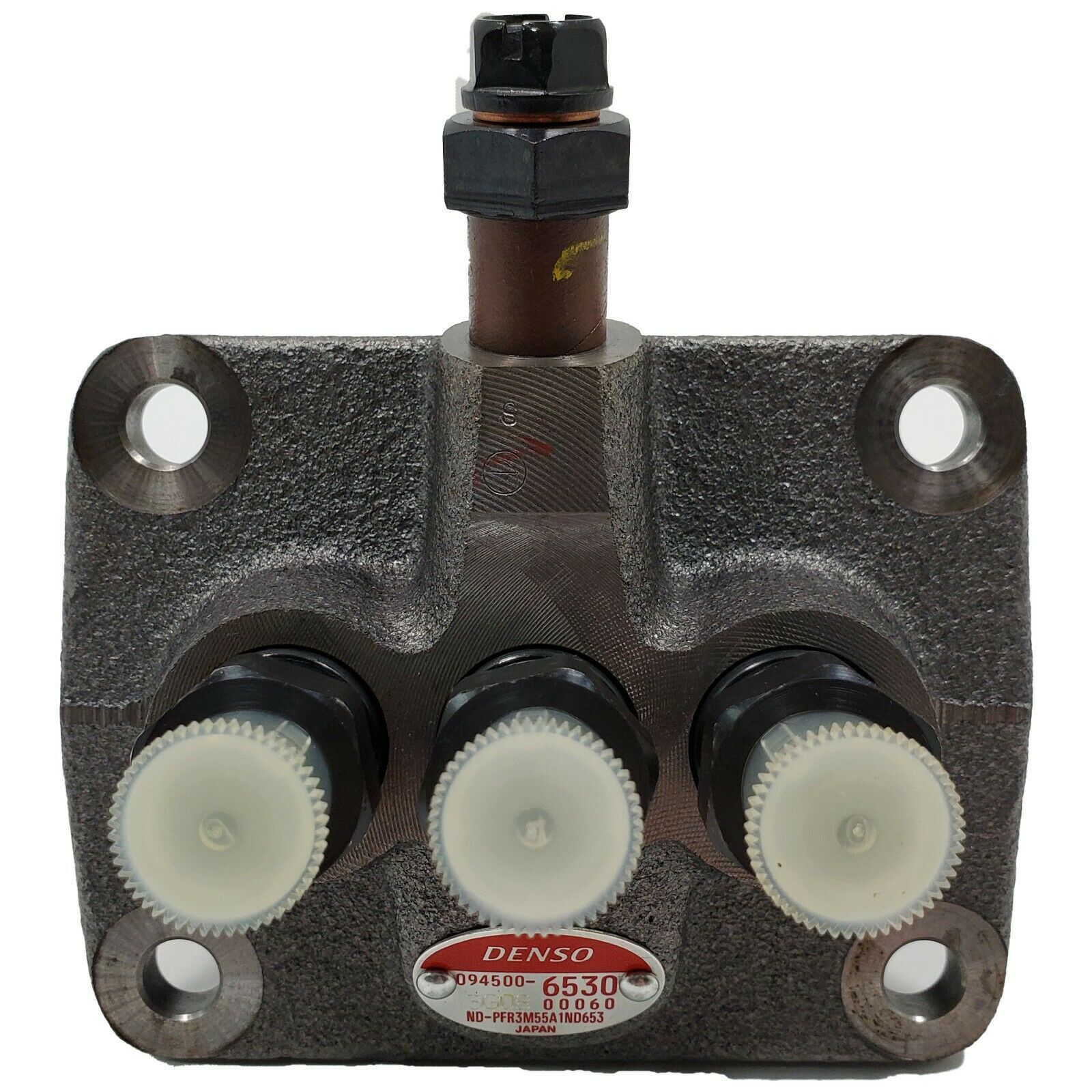 Denso PFR 3 Cylinder Fuel Injection Pump Fit Diesel Eng 0945006530