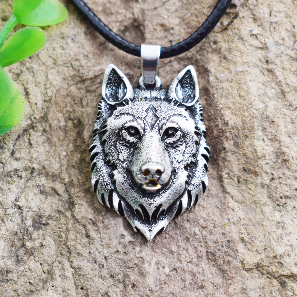 wolf-head-necklace-pendant-animal-power-norse-viking-amulet-necklaces