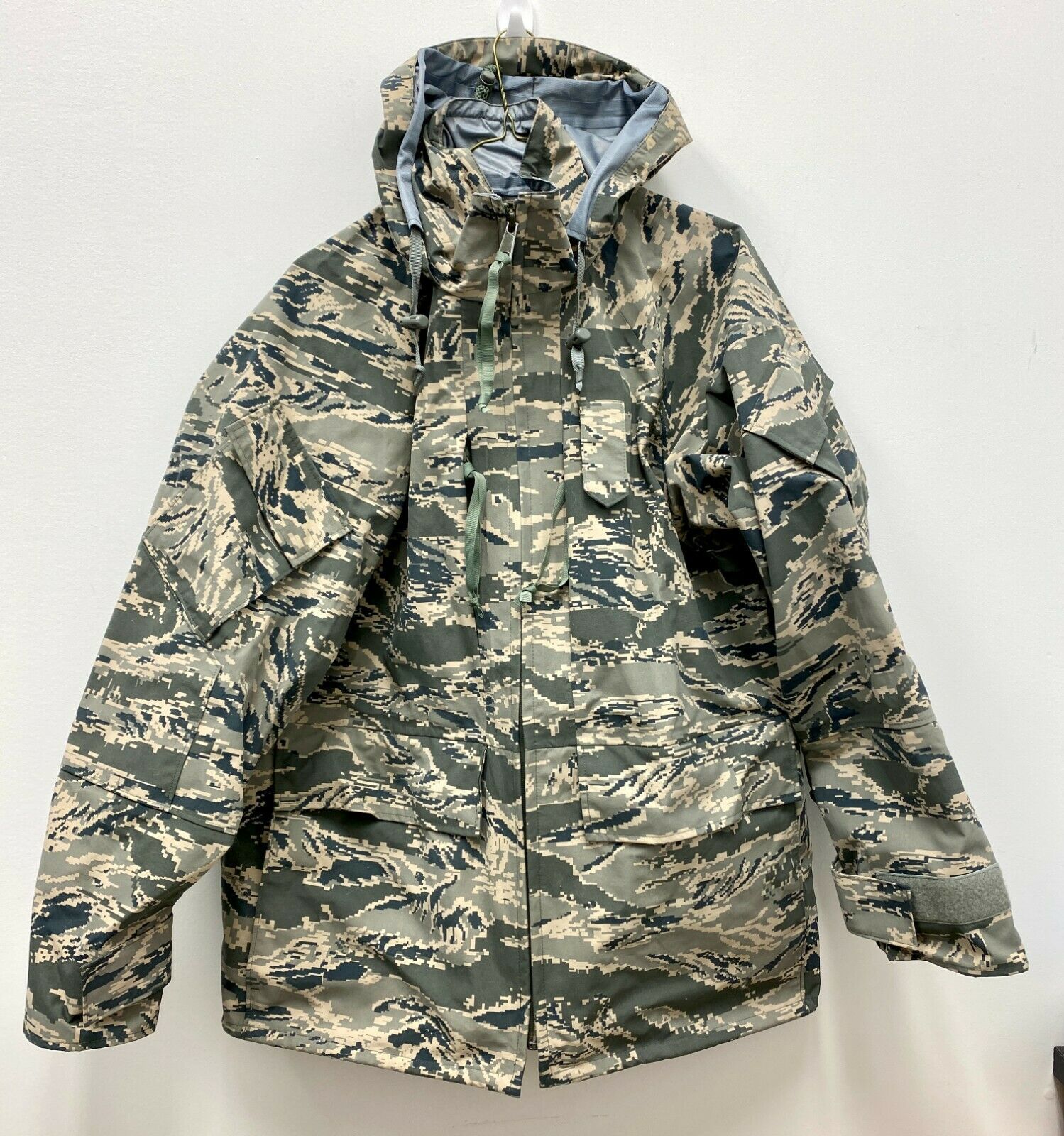 abu gore tex jacket