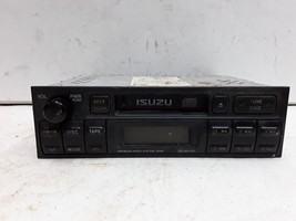 00 01 02 Isuzu Rodeo AM FM cassette radio receiver 12201-3580A101 - $31.67