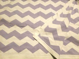 Pottery Barn Kids Baby Blanket Purple White Chevron Stripes Zig Zag - $24.73