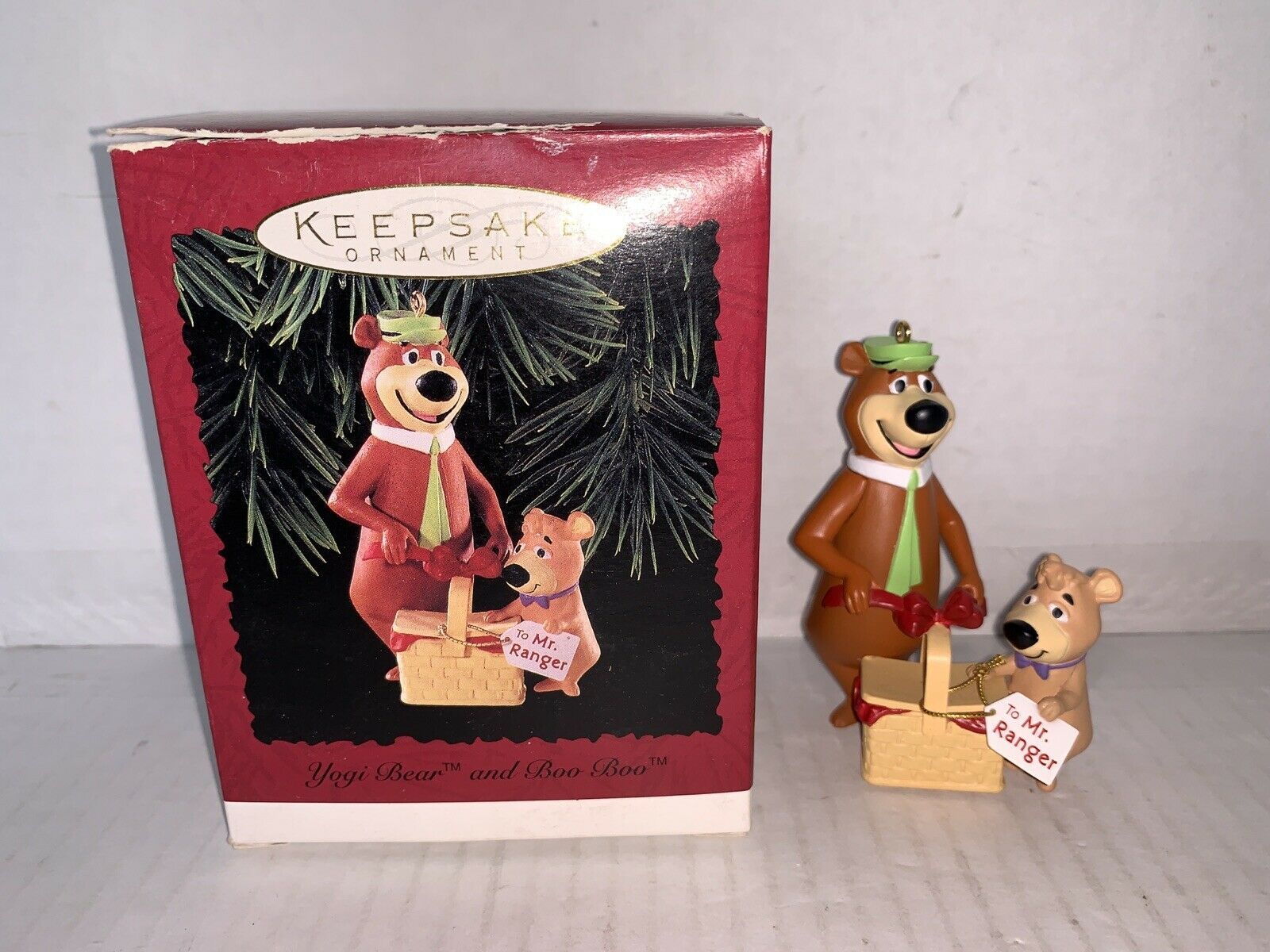 Hallmark Keepsake Ornament Yogi Bear and Boo Boo 1996 - 1995-99