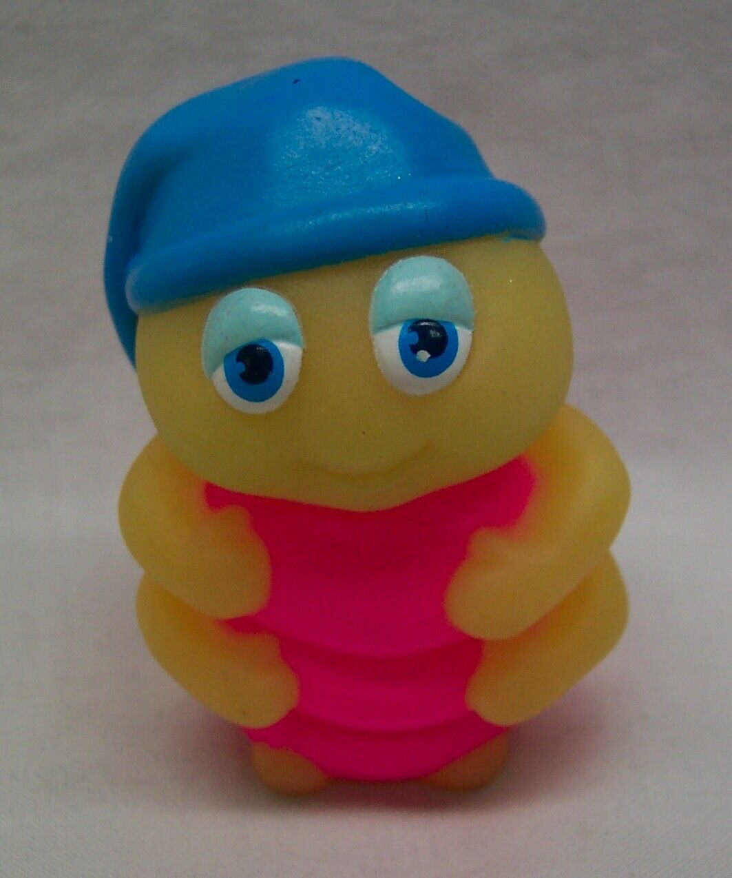 Hasbro VINTAGE 1984 GLOW WORM GLO FRIENDS FINGER PUPPET 3" Plastic Toy Glow Dark TV, Movie